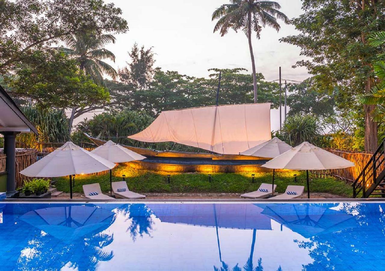 Ekho Weligama Hotel Buitenkant foto
